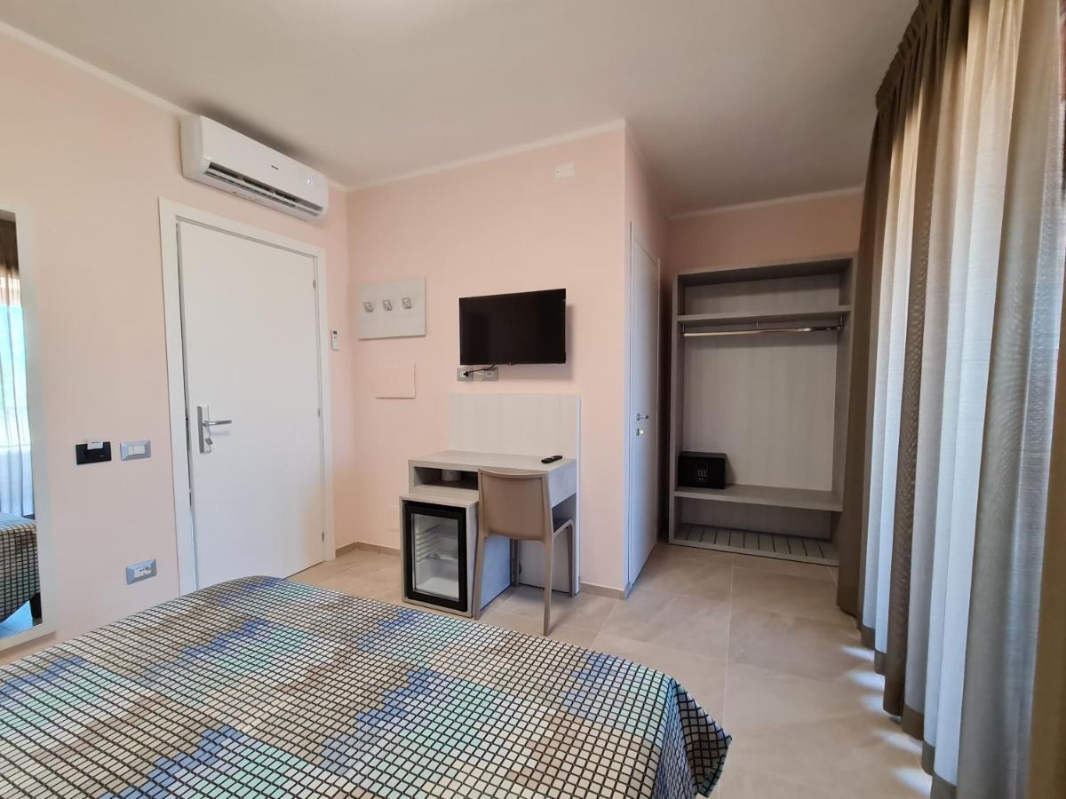 Il Risveglio Di Pula Domo Hotell Eksteriør bilde